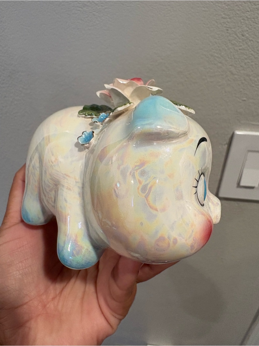 vintage ceramic iridescent hand painted piggy bank made in Japan EUC - Picture 8 of 14